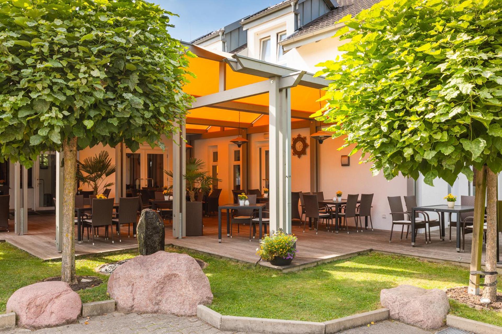 Hotel Waldesrand Херфорд Екстериор снимка