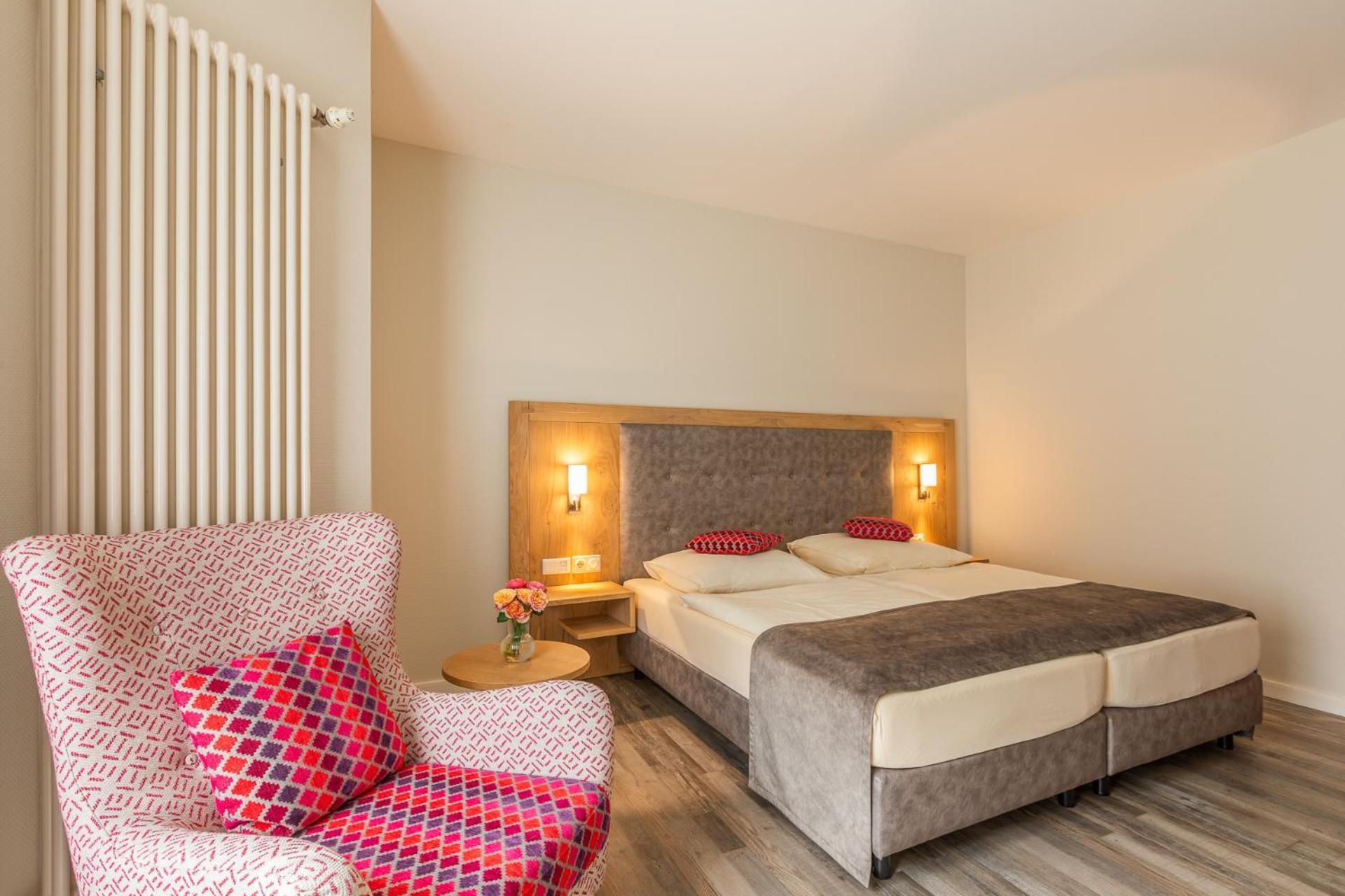 Hotel Waldesrand Херфорд Екстериор снимка